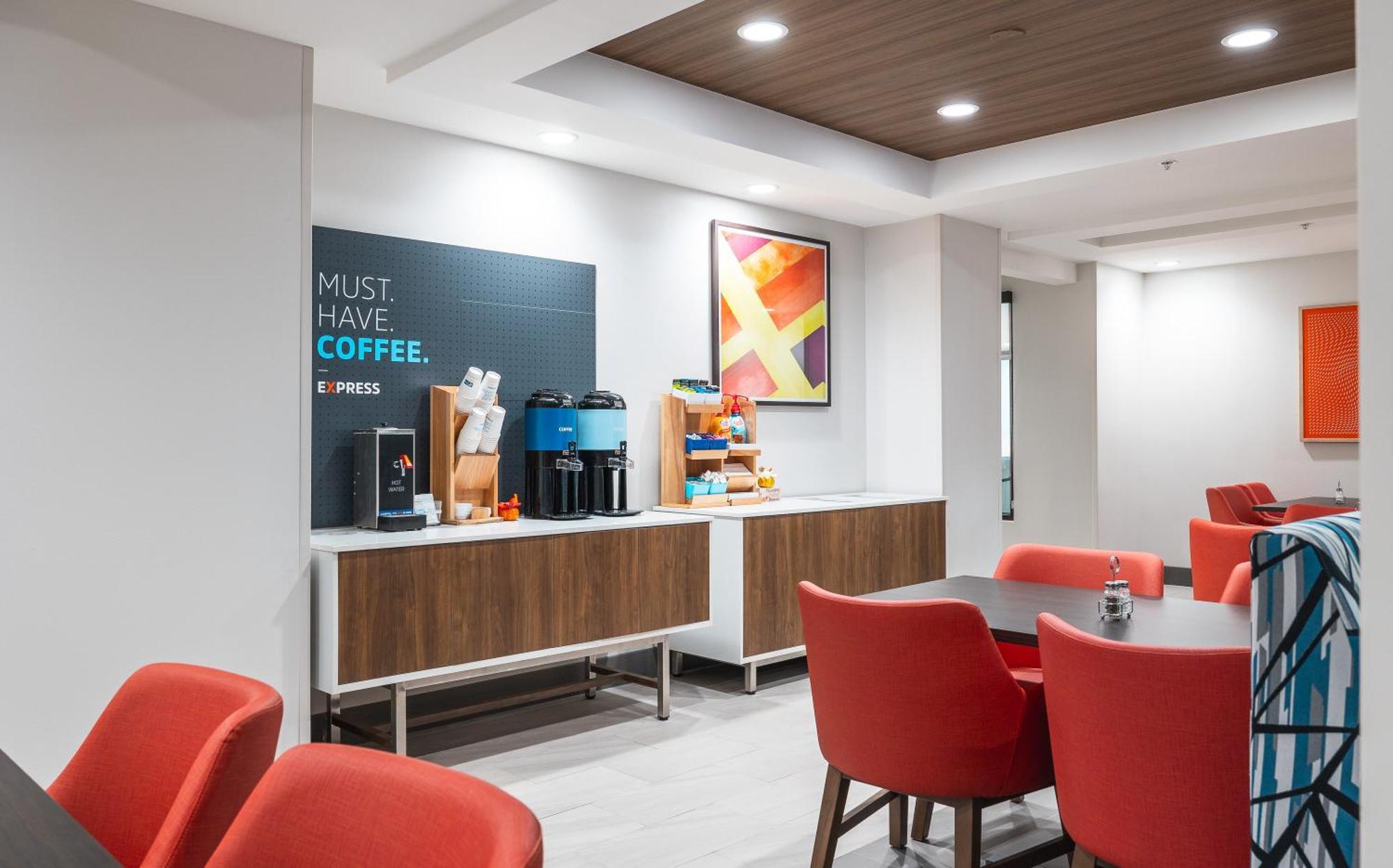Holiday Inn Express Hotel And Suites Saint Robert By Ihg Экстерьер фото
